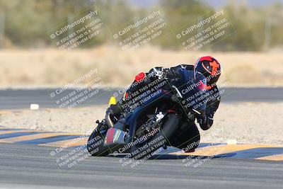 media/Jan-14-2024-SoCal Trackdays (Sun) [[2e55ec21a6]]/Turn 6 (125pm)/